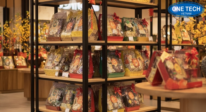 Kệ khung sắt mặt gỗ trưng bày quà biếu Tết cao cấp