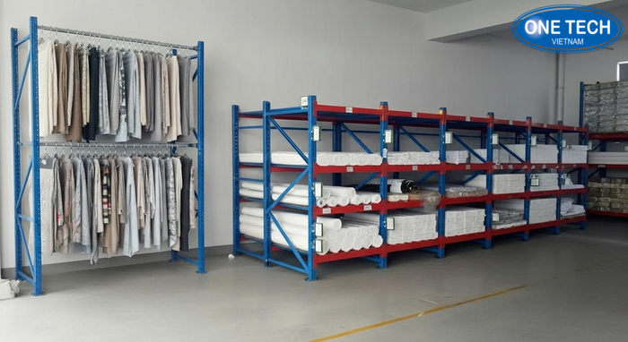 So sanh mau ke trung bay vai tieu bieu So sanh cac mau ke trung bay vai theo tai trong va ung dung kho xuong cua hang